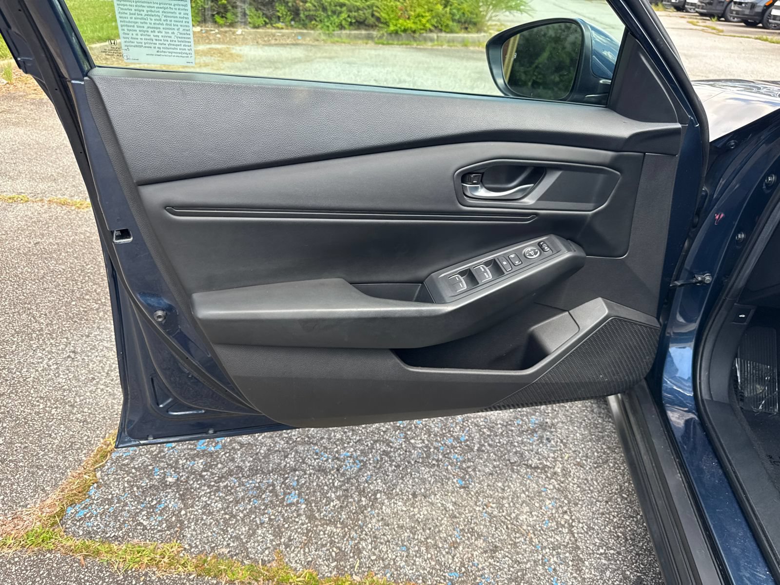 Used 2024 Honda Accord EX image 10