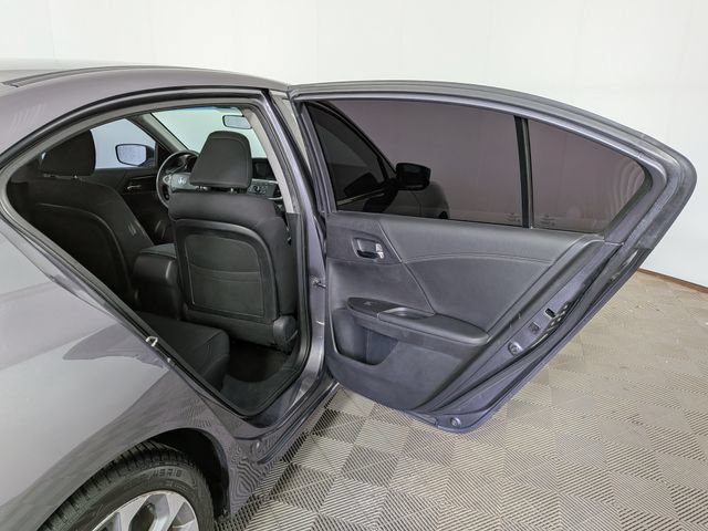 Used 2013 Honda Accord Sport image 28