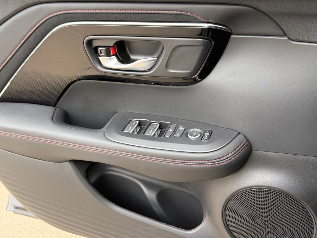 Certified 2025 Acura ADX A-Spec image 29