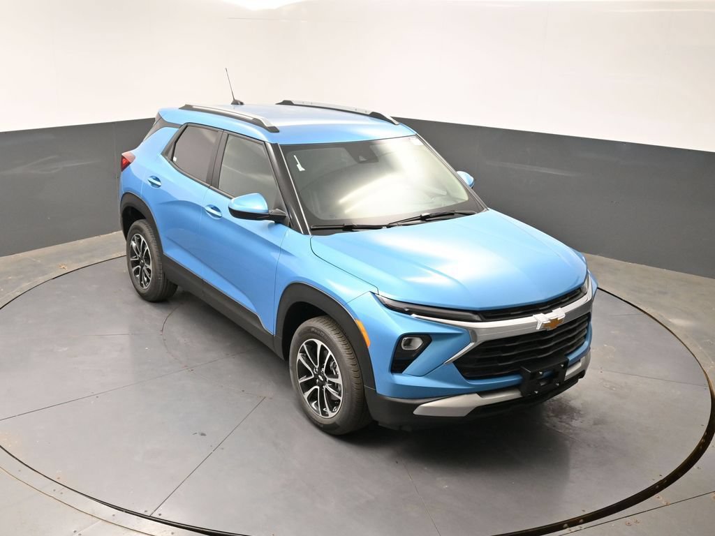 New 2026 Chevrolet TrailBlazer LT w/ LT Cold Weather Package AWD/4WD image 36