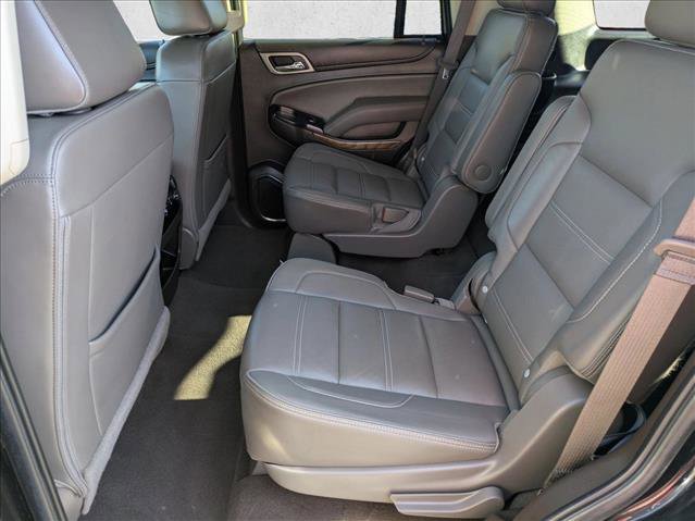 Used 2019 GMC Yukon Denali w/ Enhanced Security Package image 17