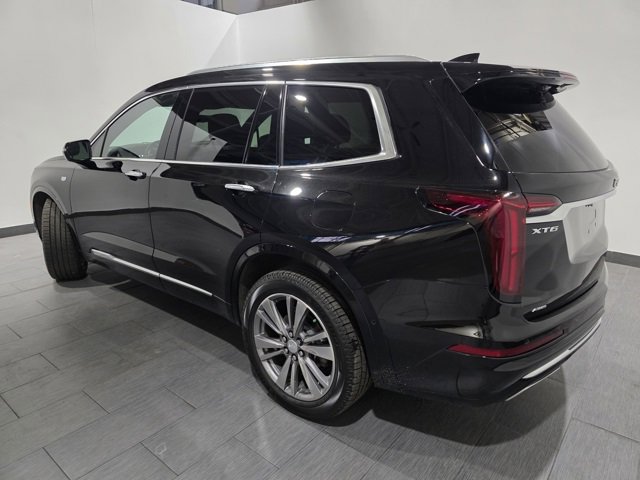Used 2020 Cadillac XT6 Premium Luxury image 3
