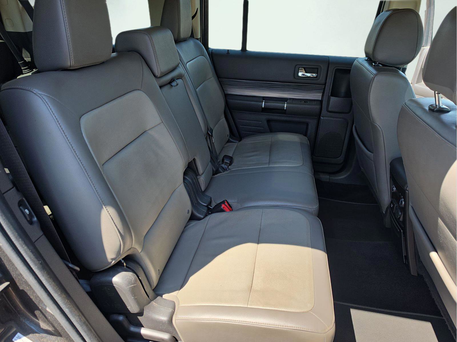 Used 2019 Ford Flex Limited w/ Limited Appearance Package AWD/4WD image 18