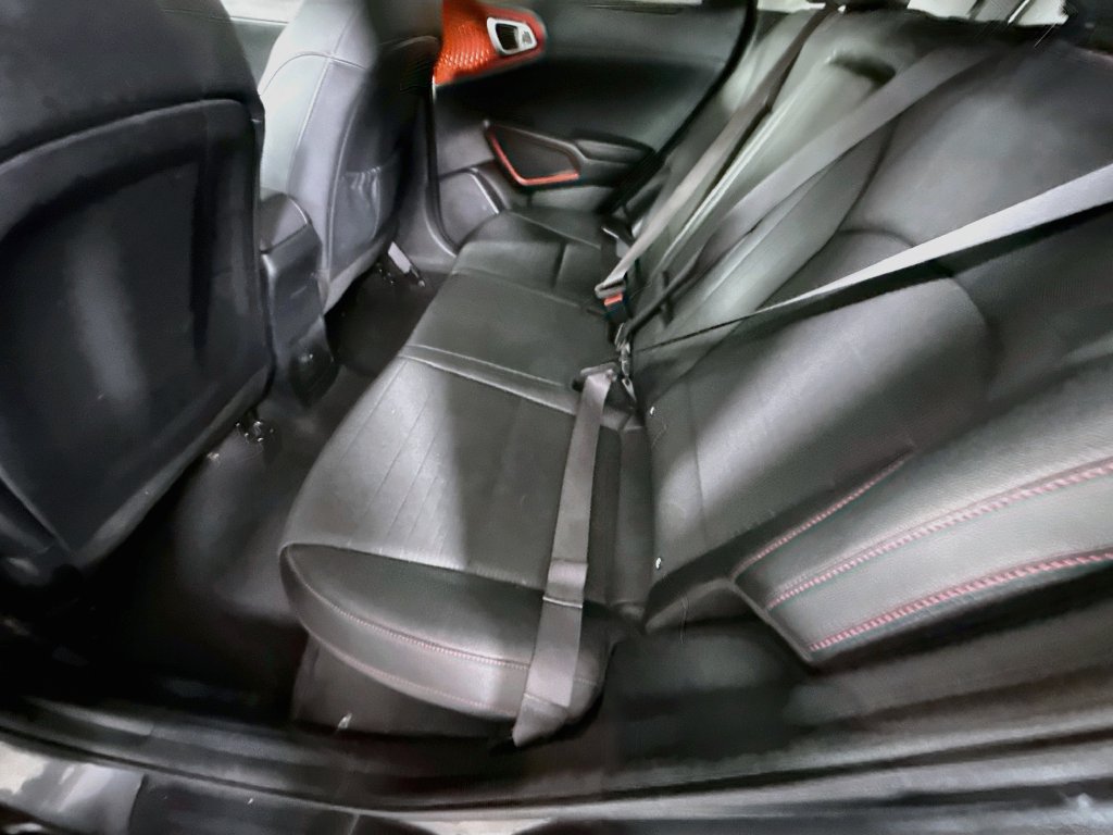 Used 2021 Kia Soul Turbo FWD image 29
