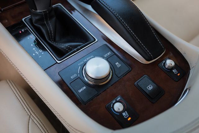 Used 2014 Lexus LS 460 AWD w/ Comfort Package image 26