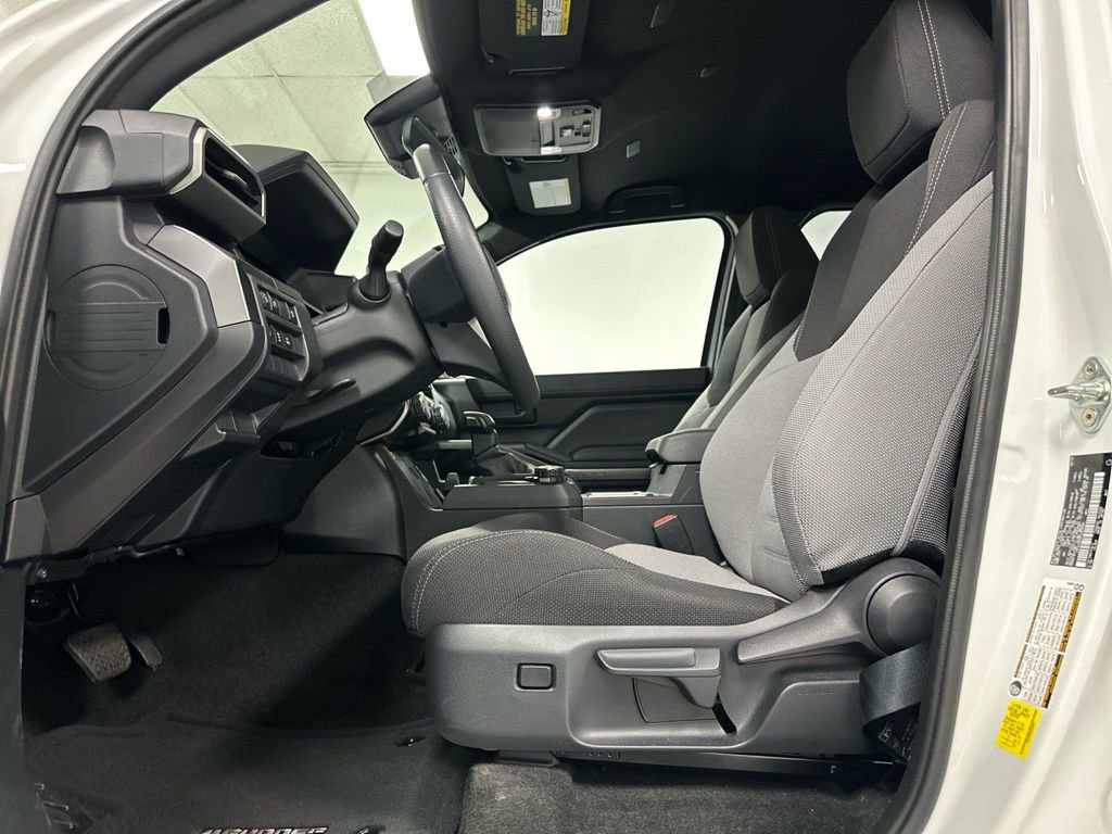 Used 2025 Toyota 4Runner TRD Off-Road image 16