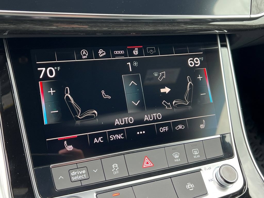 New 2026 Audi Q7 3.0T Premium AWD/4WD image 24