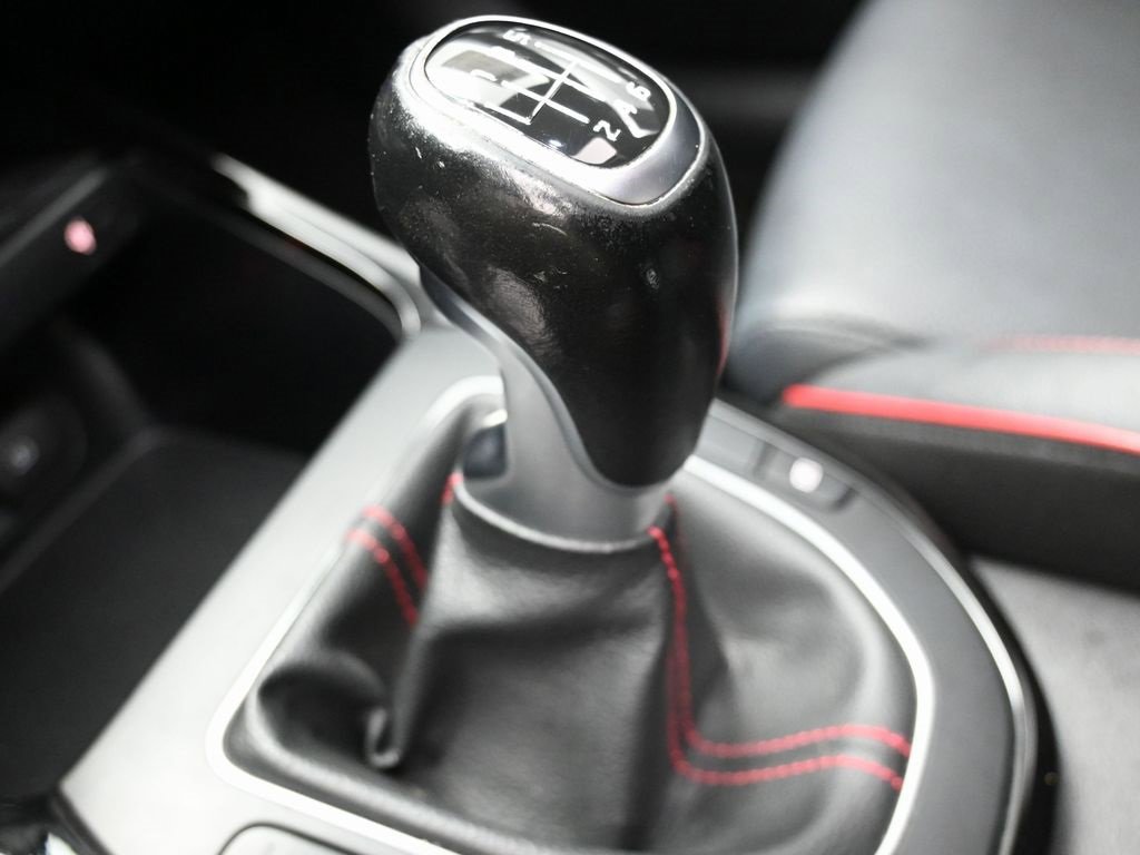 Used 2022 Kia Forte GT image 27