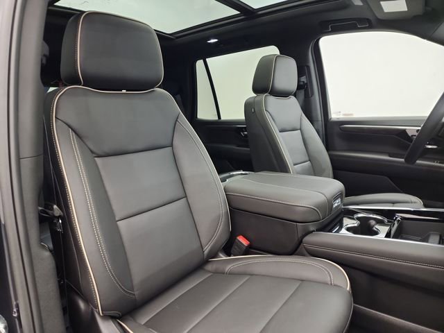 New 2026 Chevrolet Tahoe Premier w/ Sun And Tow Package AWD/4WD image 33