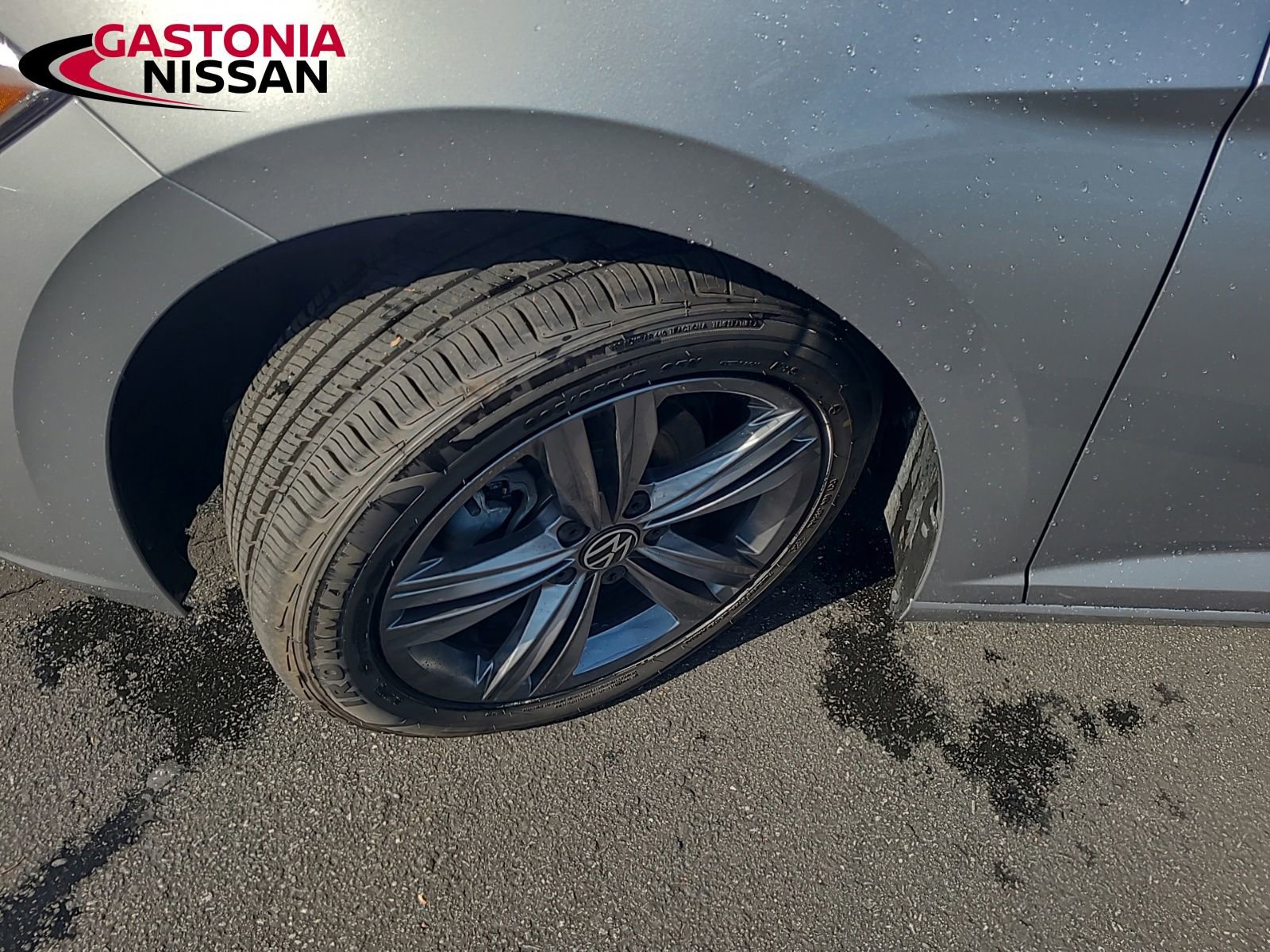 Used 2024 Volkswagen Jetta SE image 17