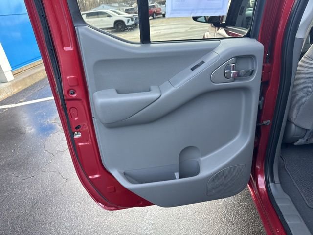 Used 2019 Nissan Frontier SV image 20