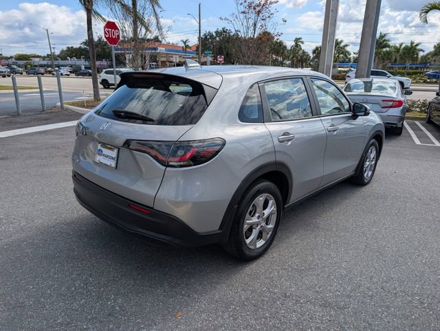 Used 2024 Honda HR-V LX image 12