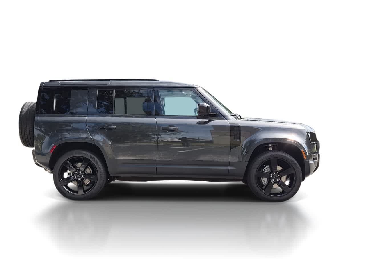 New 2026 Land Rover Defender 110 S AWD/4WD image 9