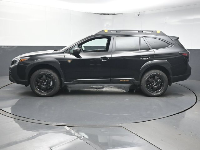 Used 2025 Subaru Outback Wilderness w/ Wilderness Package AWD/4WD image 5
