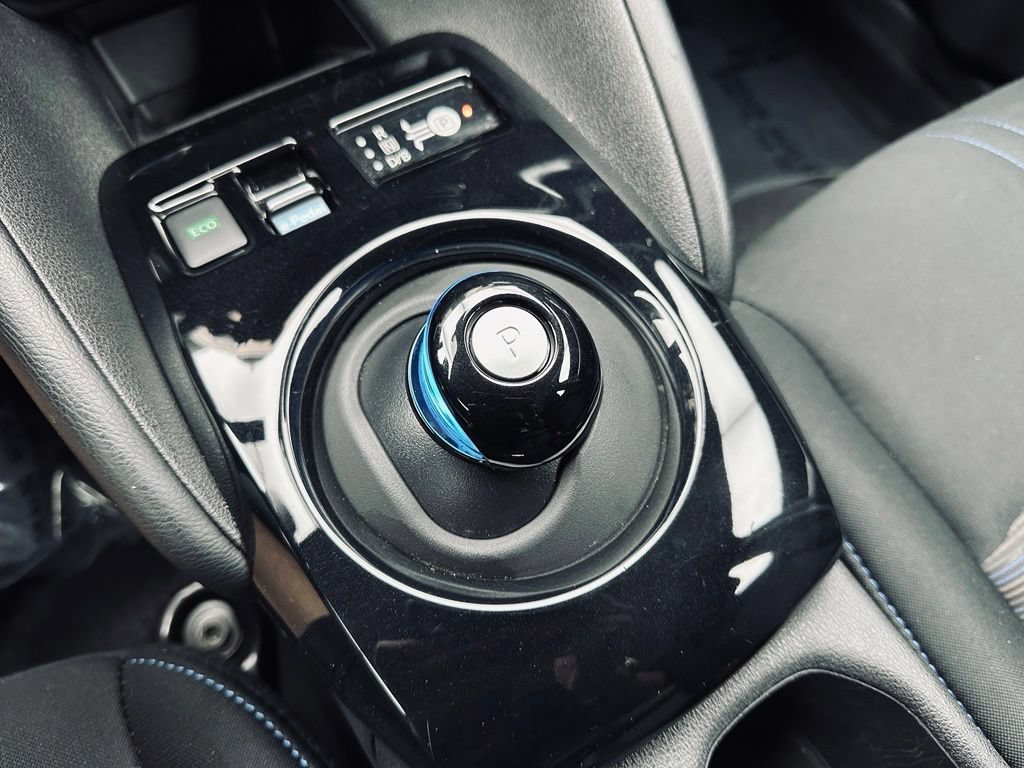 Used 2023 Nissan Leaf SV Plus FWD image 25