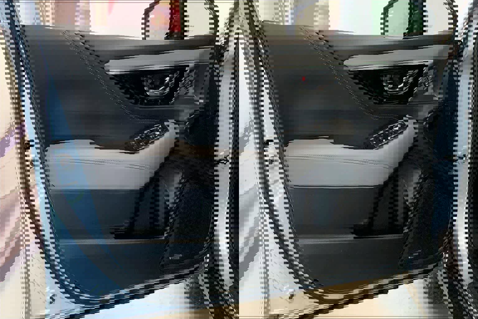 Used 2022 Subaru Outback Limited XT w/ Popular Package #2 image 24