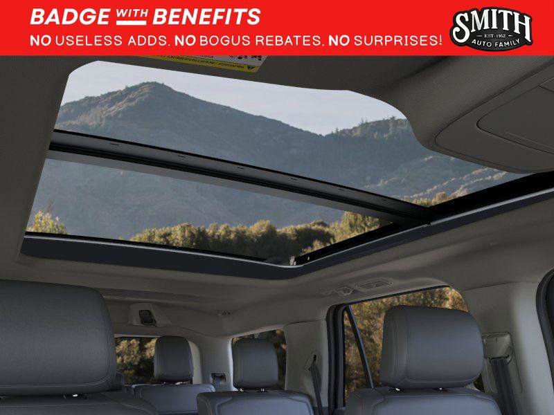 New 2025 Ford Expedition Active image 23