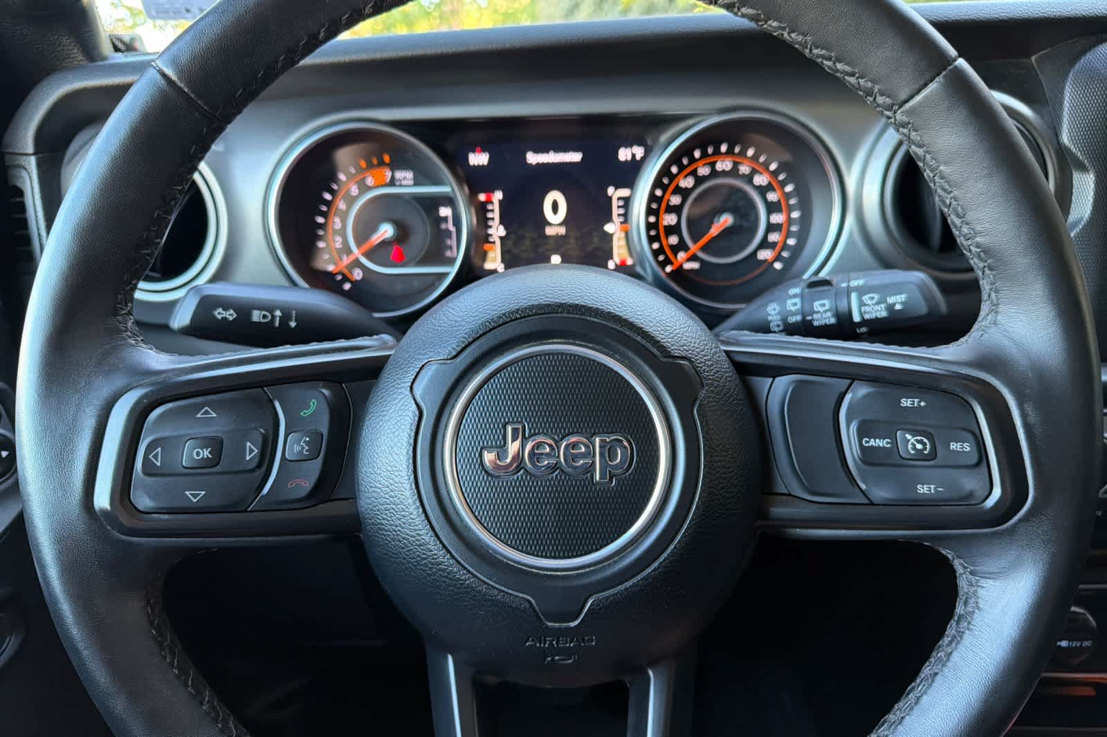 Used 2023 Jeep Wrangler Unlimited Sport AWD/4WD image 25