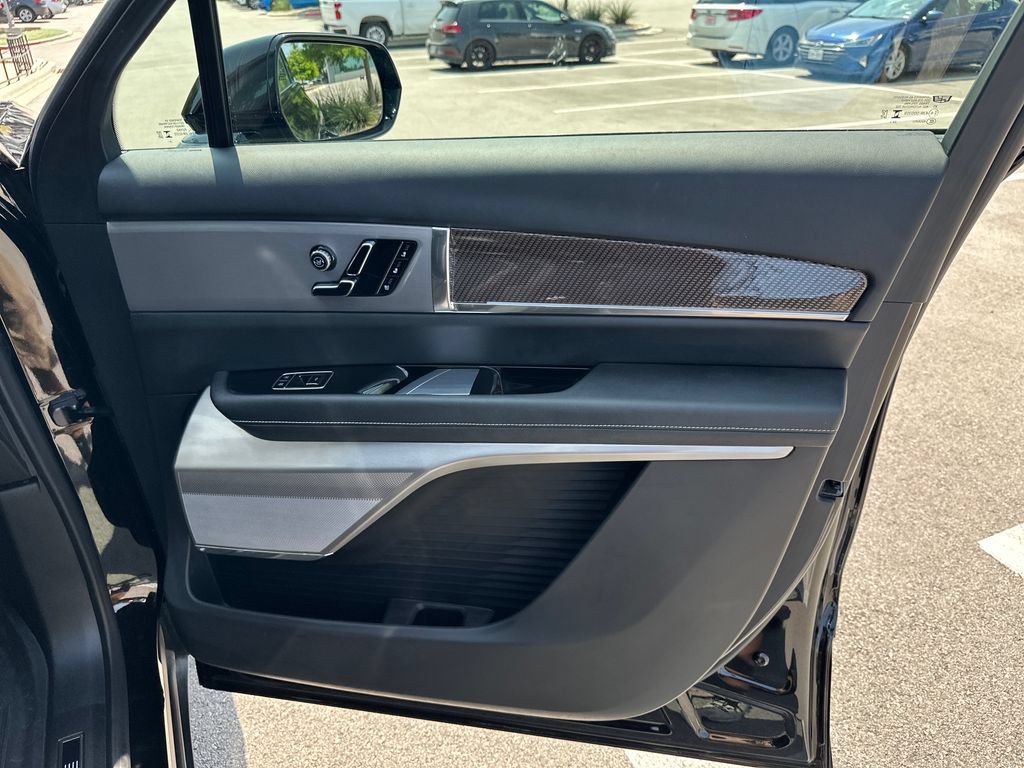 Used 2026 Cadillac Vistiq Sport w/ LPO, Floor Liner Package AWD/4WD image 38