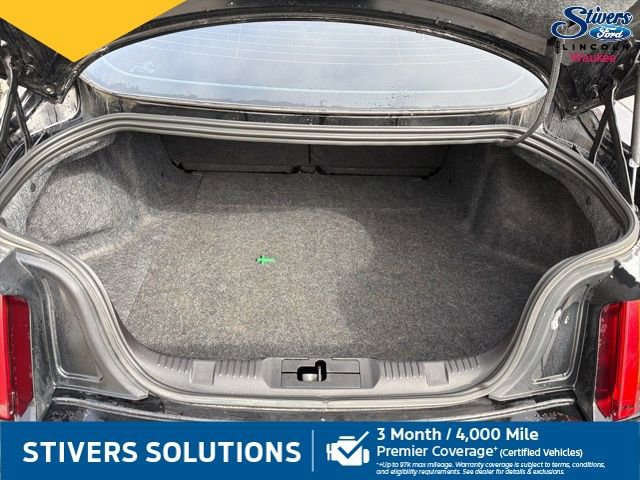 Used 2016 Ford Mustang Coupe image 7