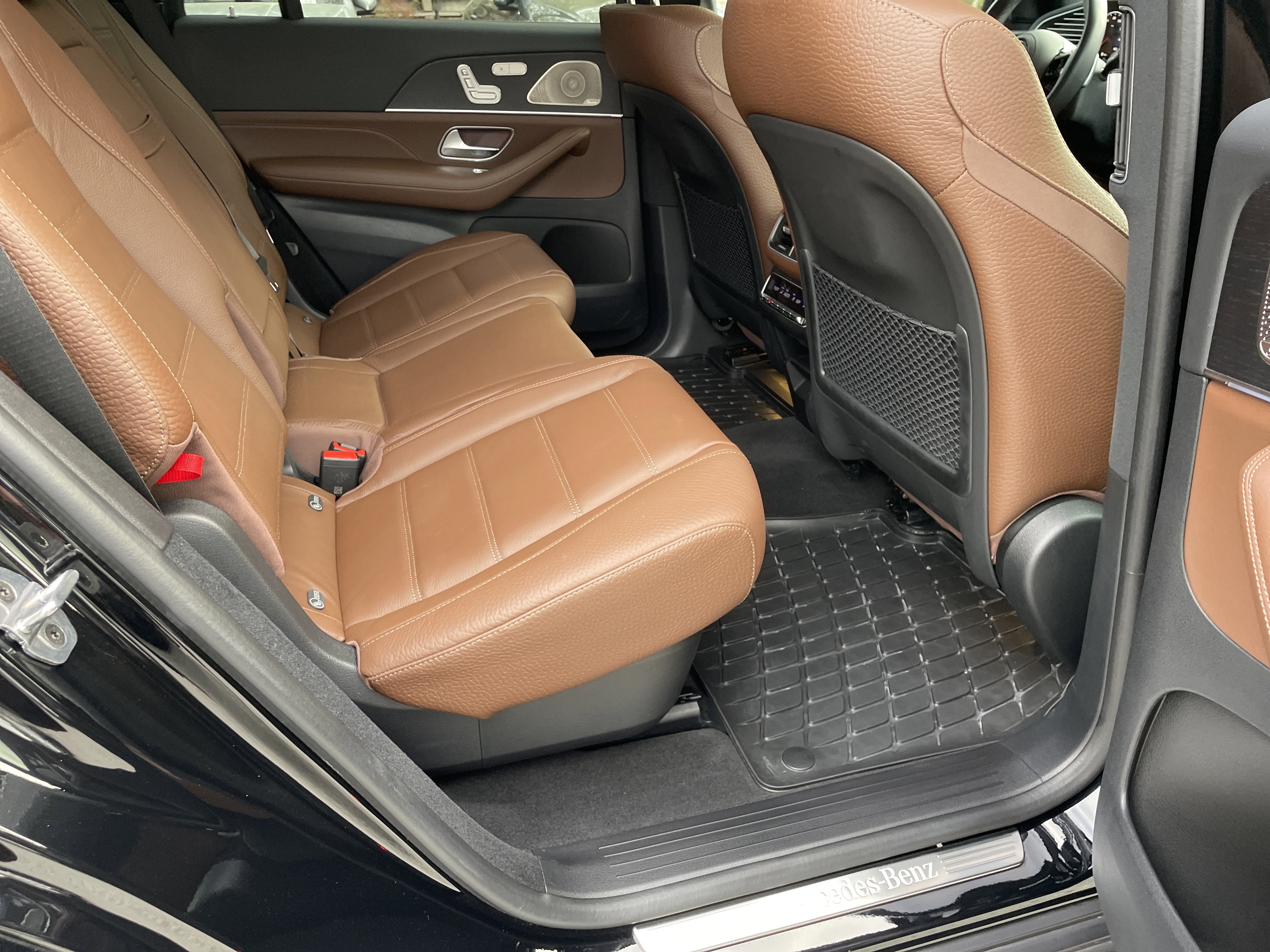 Certified 2024 Mercedes-Benz GLS 580 4MATIC image 46