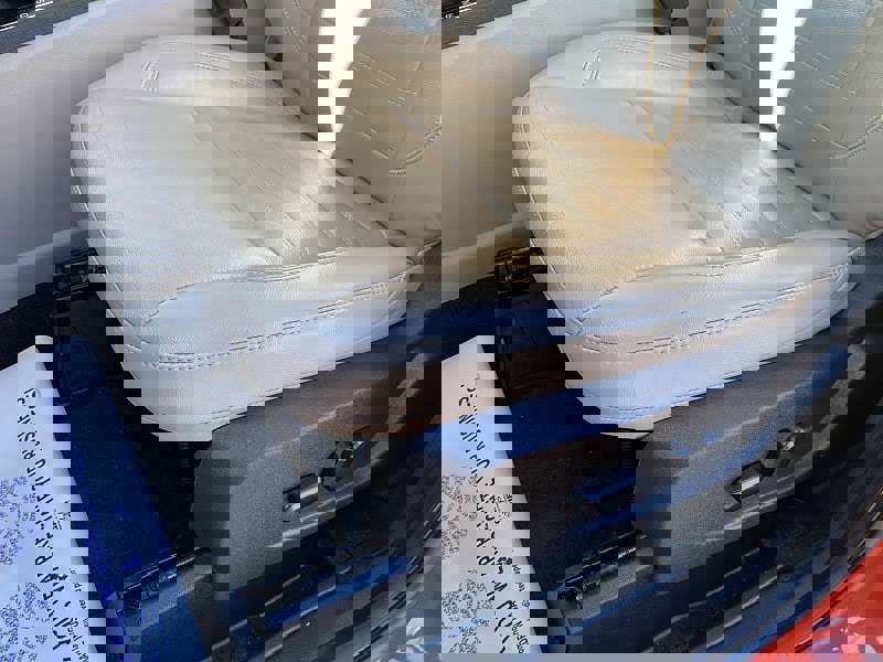 Used 2019 Ford Escape Titanium image 25