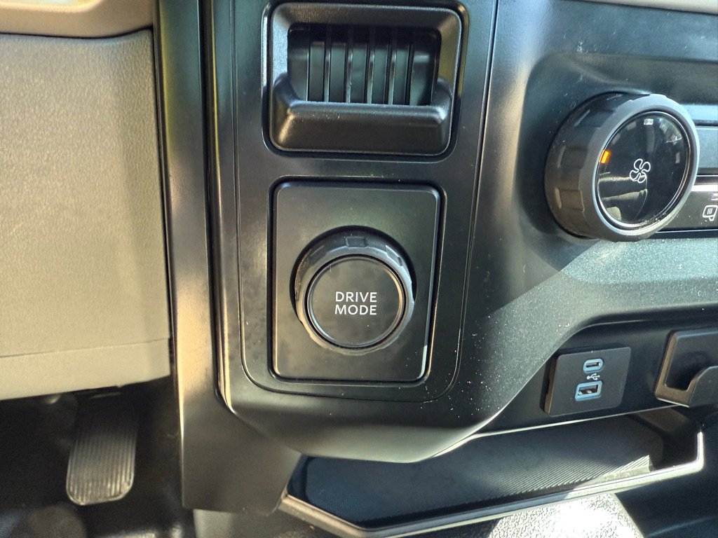 Used 2023 Ford F150 XL image 27