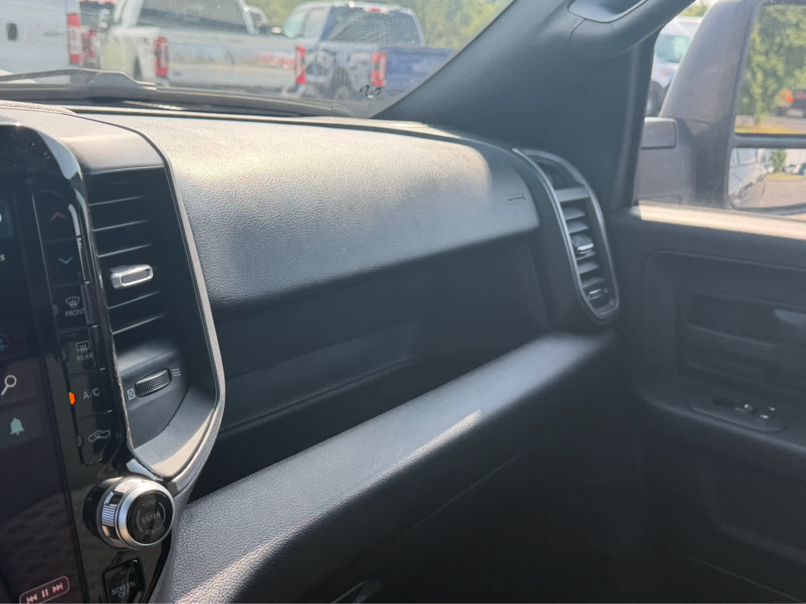 New 2027 RAM 2500 Tradesman AWD/4WD image 12