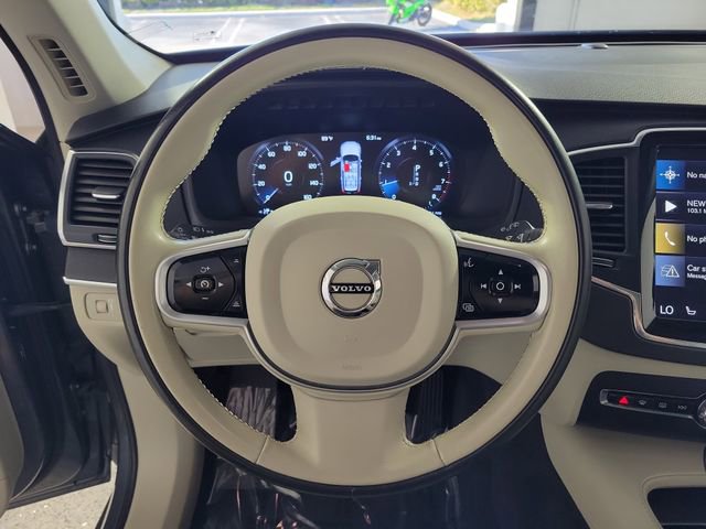Used 2020 Volvo XC90 T5 Momentum AWD/4WD image 28