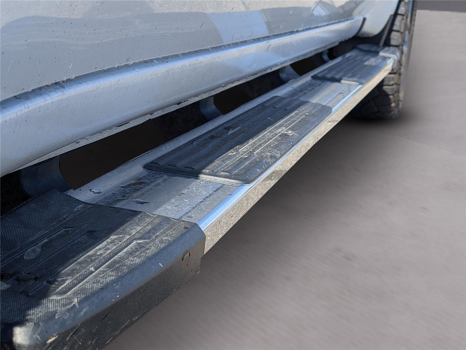 Used 2023 GMC Sierra 1500 SLT w/ SLT Premium Package image 33