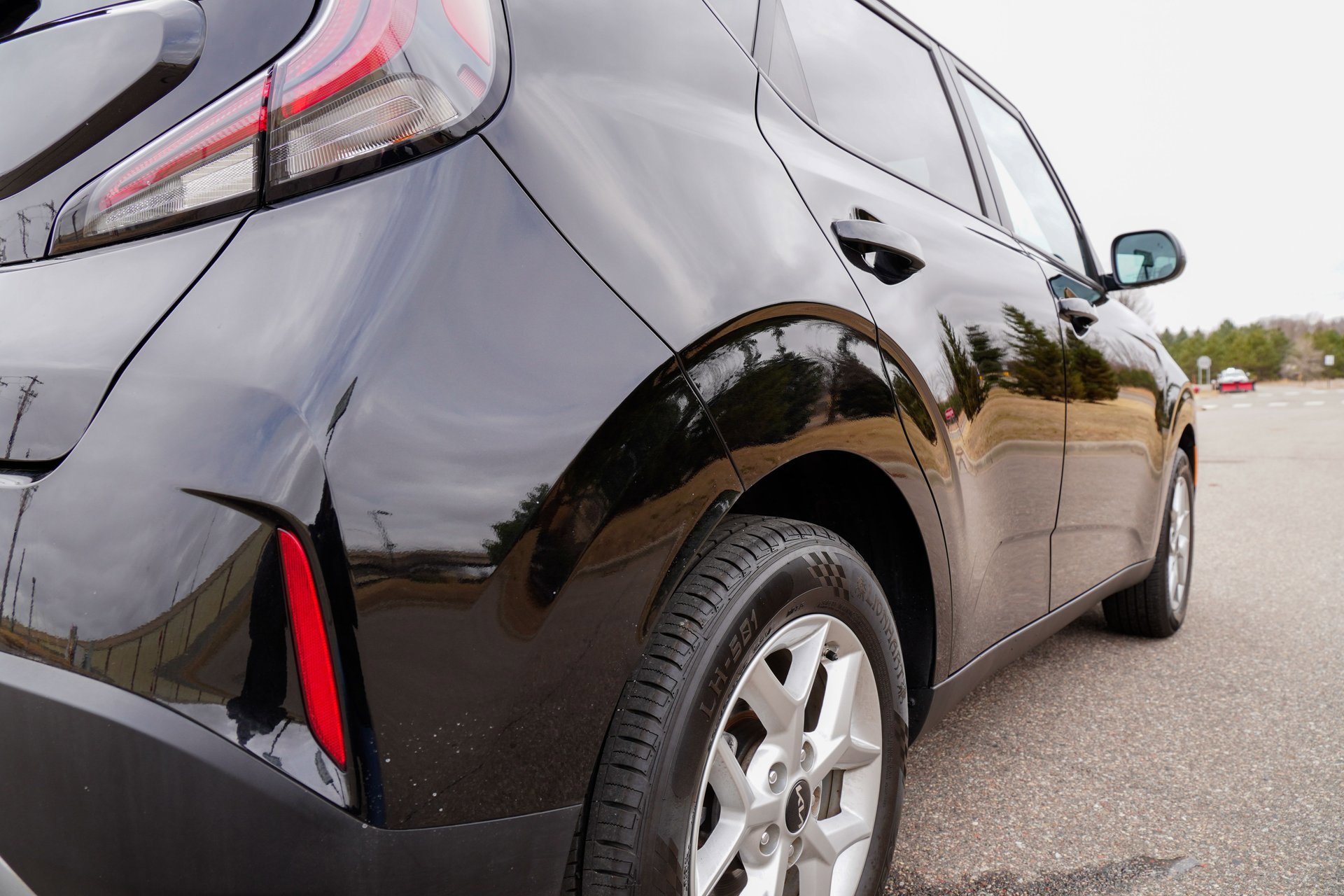 Used 2025 Kia Soul LX w/ LX Technology Package image 26