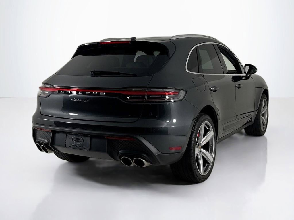 Certified 2025 Porsche Macan S AWD/4WD image 5