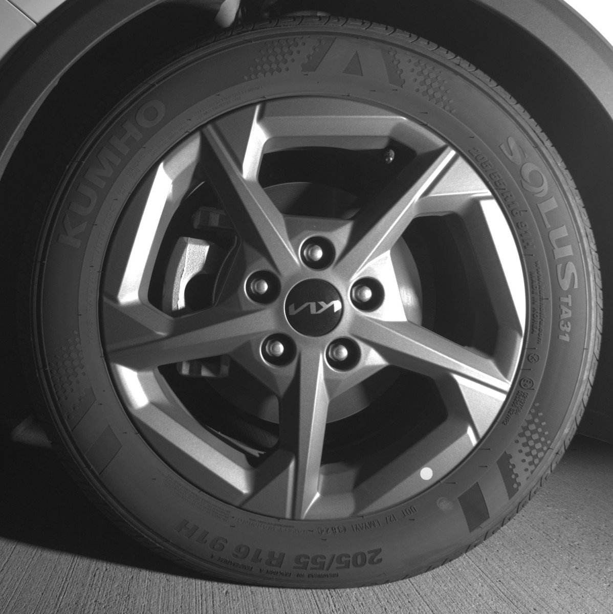 Used 2025 Kia K4 LXS FWD image 12