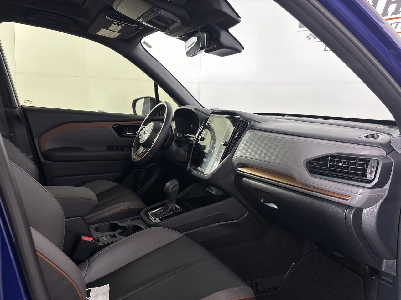 Used 2025 Subaru Forester Sport image 29