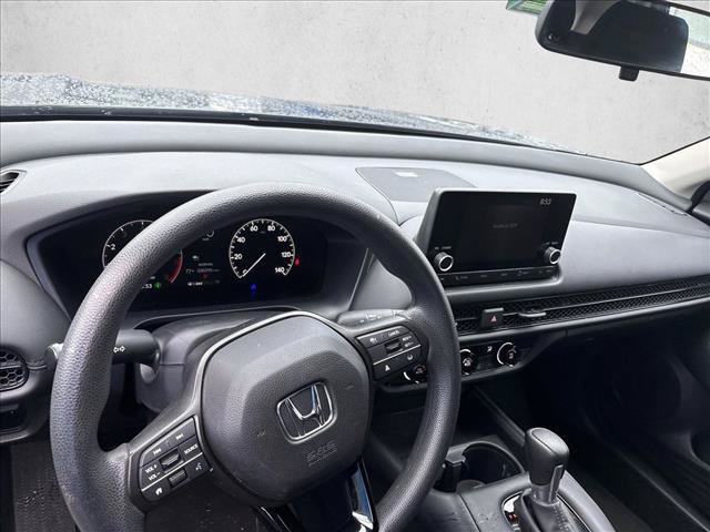 Used 2024 Honda HR-V LX image 9