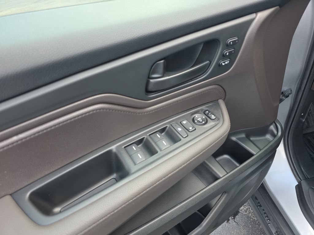 Certified 2022 Honda Odyssey EX-L image 21