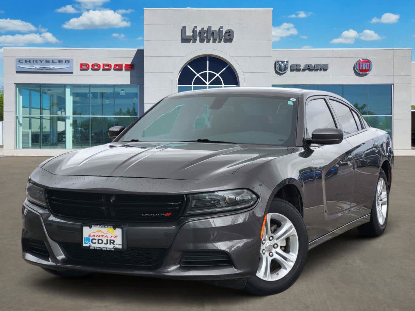 Used 2022 Dodge Charger SXT RWD image 1