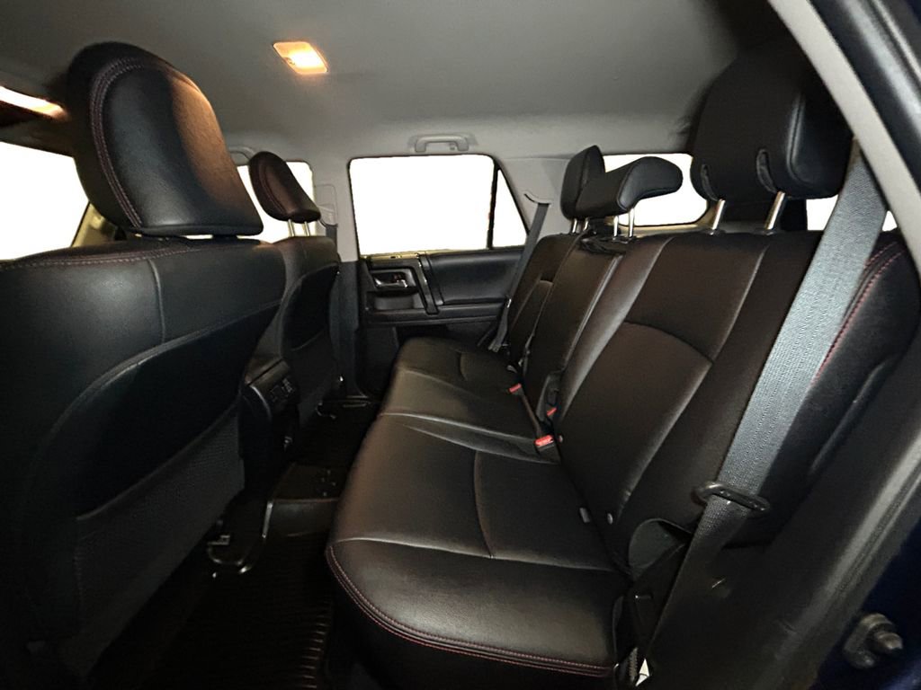 Used 2020 Toyota 4Runner Venture AWD/4WD image 13