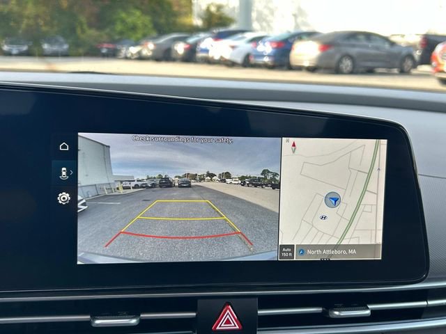Used 2025 Hyundai Elantra SEL image 30