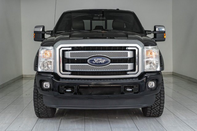 Used 2016 Ford F350 Platinum w/ Platinum Package AWD/4WD image 3