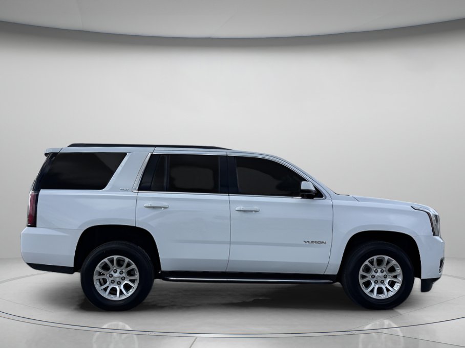 Used 2018 GMC Yukon SLT AWD/4WD image 2