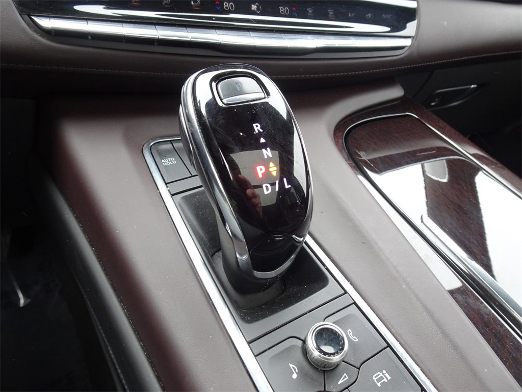 Certified 2023 Cadillac Escalade ESV Premium Luxury Platinum w/ LPO, Radiant Package image 19