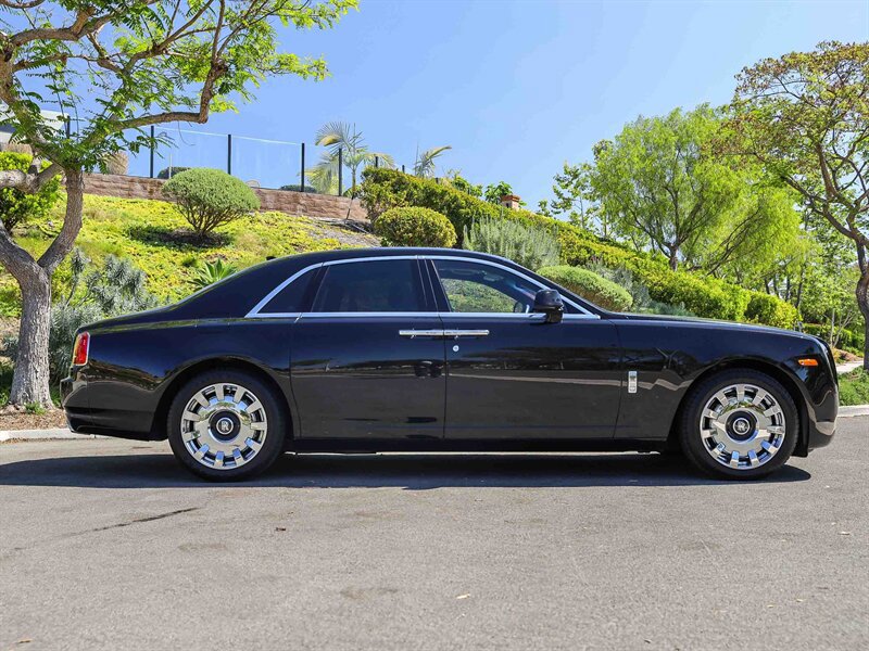 Used 2012 Rolls-Royce Ghost image 5