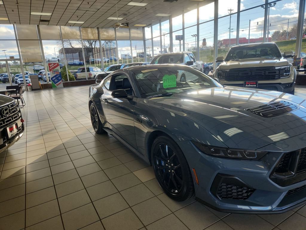 Certified 2024 Ford Mustang GT Premium image 1