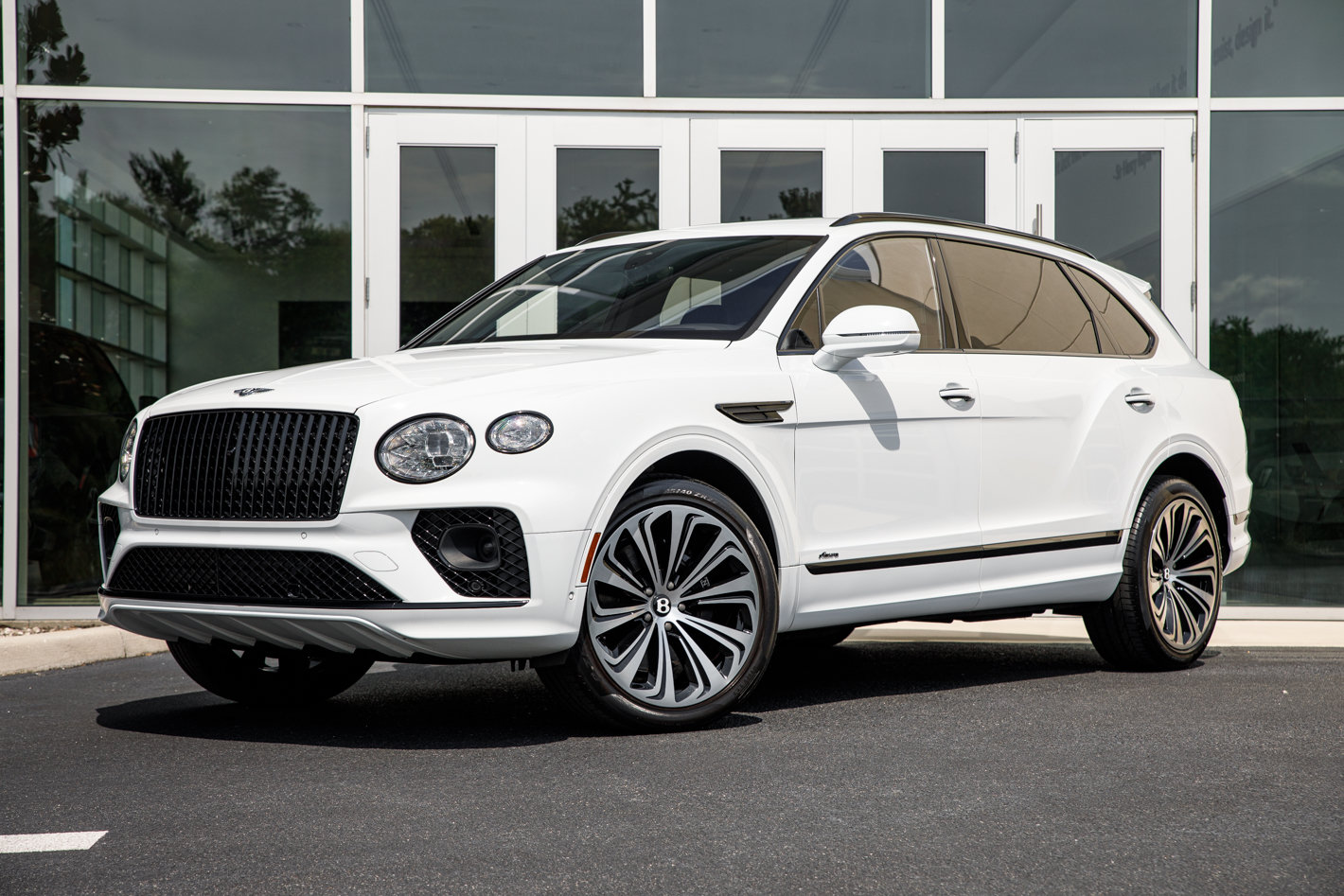 Used 2023 Bentley Bentayga Extended Wheelbase
