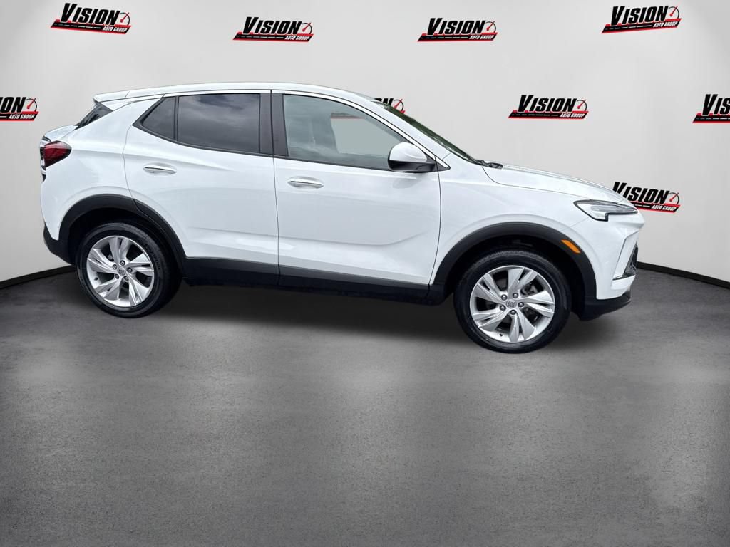 Used 2024 Buick Encore GX Preferred AWD/4WD image 4