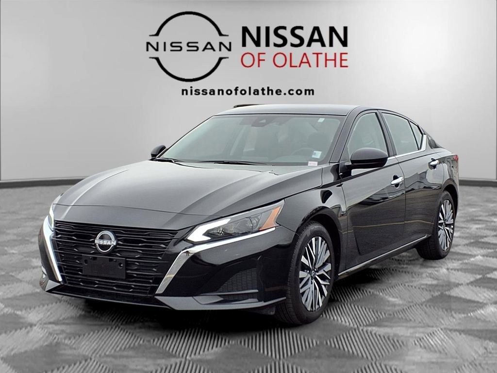 Certified 2025 Nissan Altima 2.5 SV