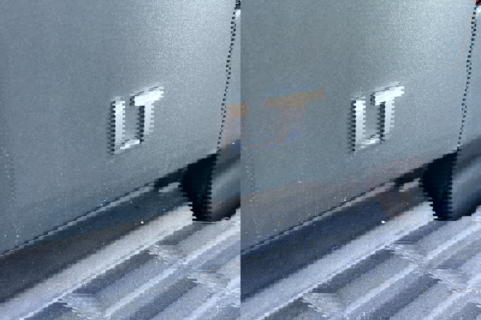 Used 2009 Chevrolet Silverado 1500 LT w/ Regional Value Package image 13