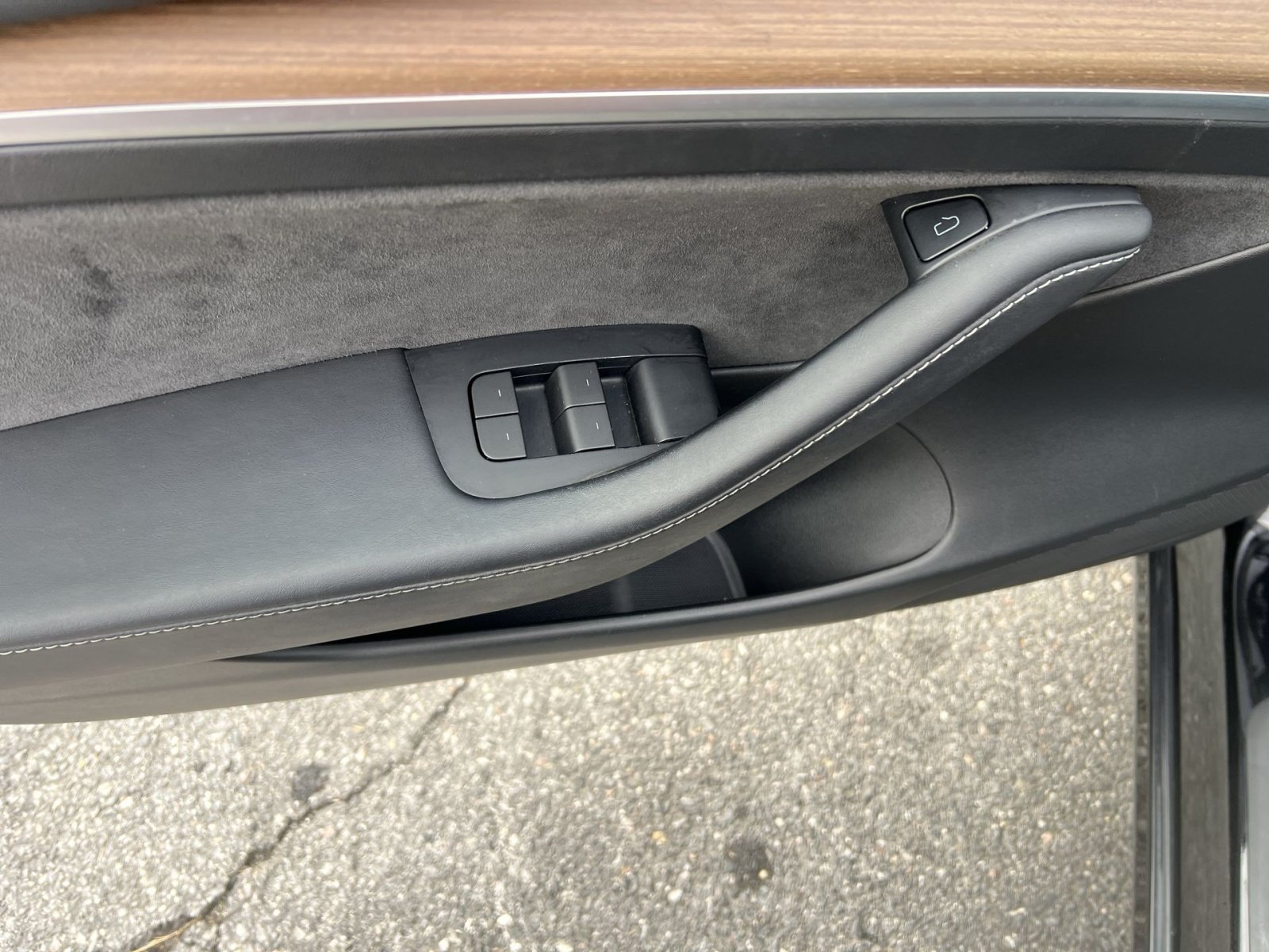 Used 2023 Tesla Model 3 Standard Range RWD image 15