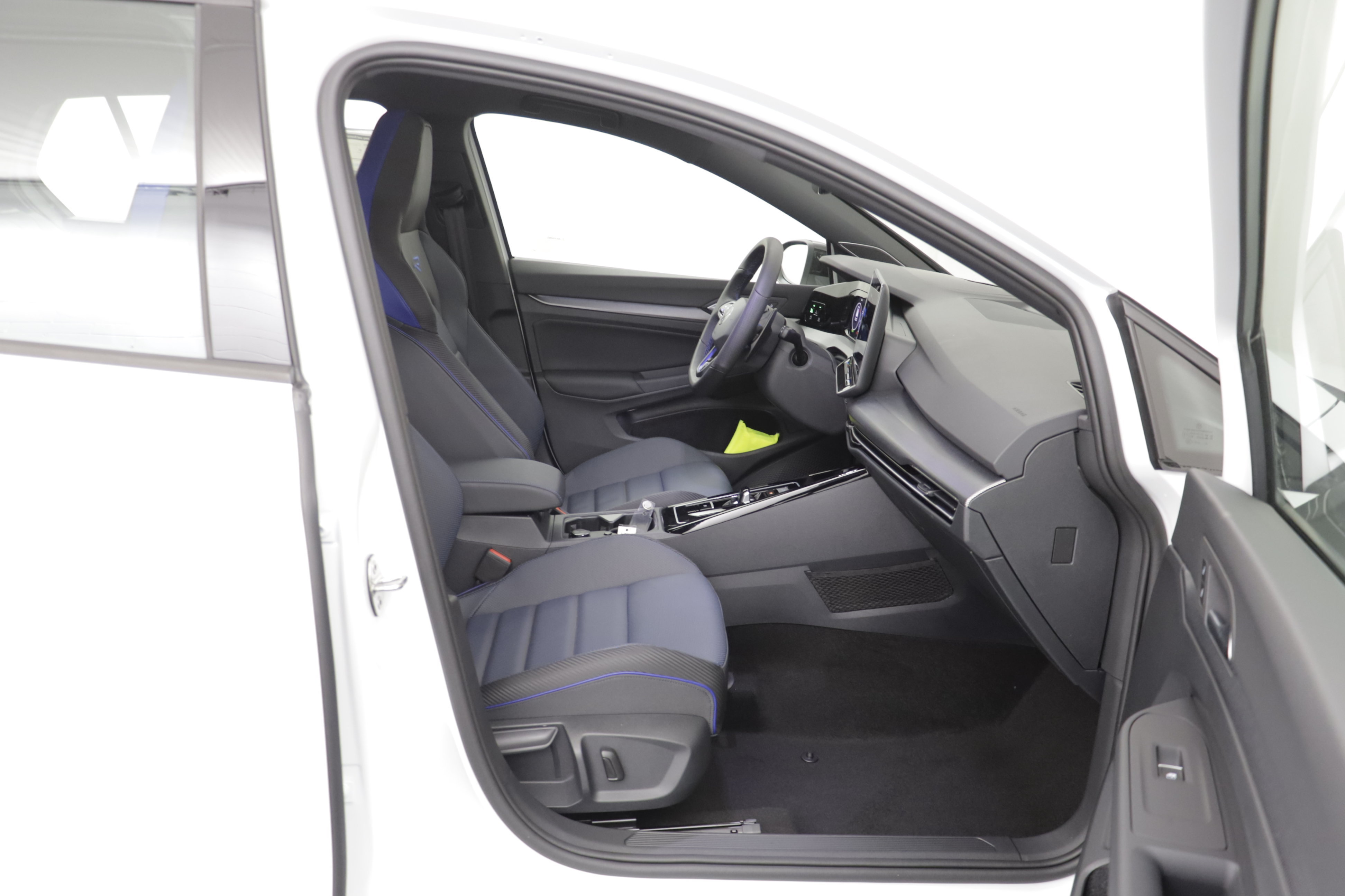 New 2026 Volkswagen Golf AWD/4WD image 21